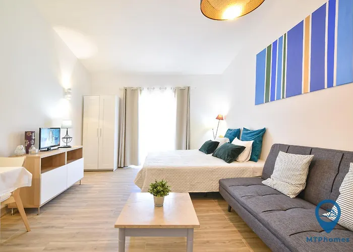 Estúdio Com Piscina A 3 Minutos Praias Apartamento